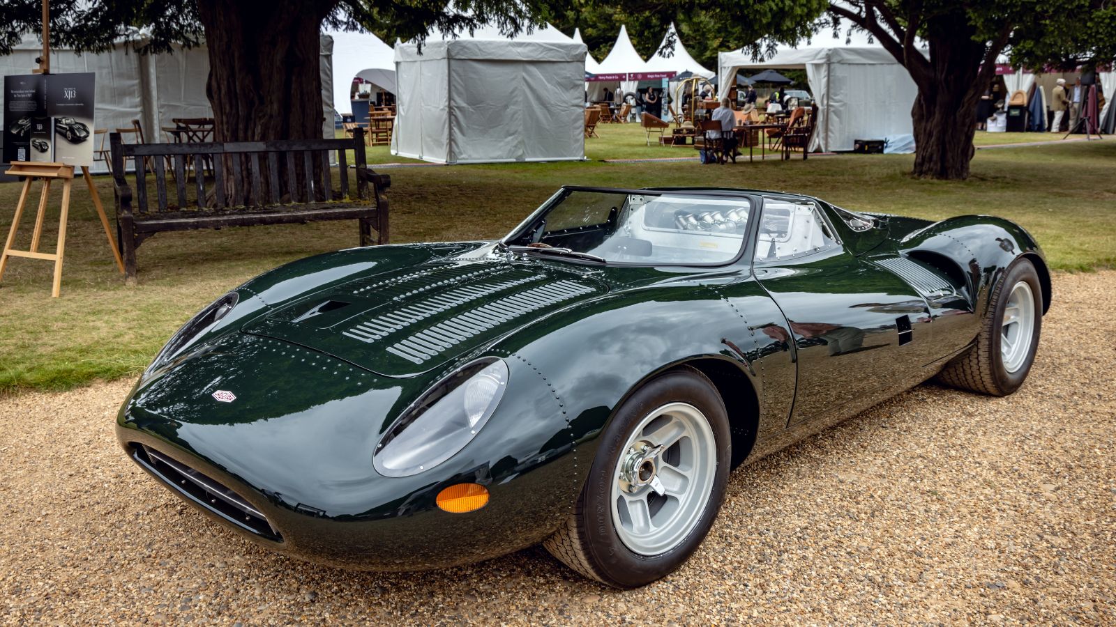 Shutterstock, Jaguar XJ13