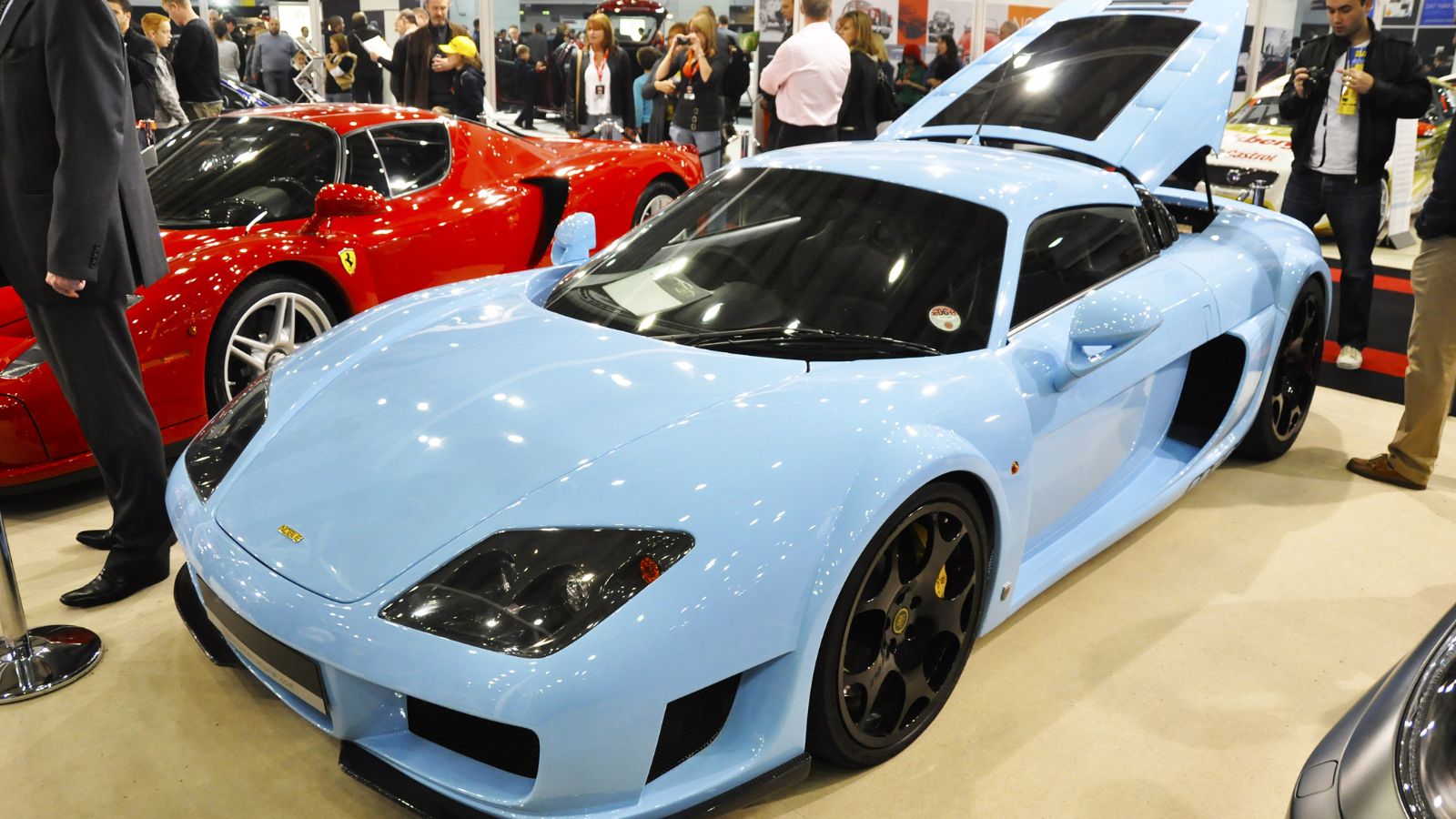 Noble M600 at show