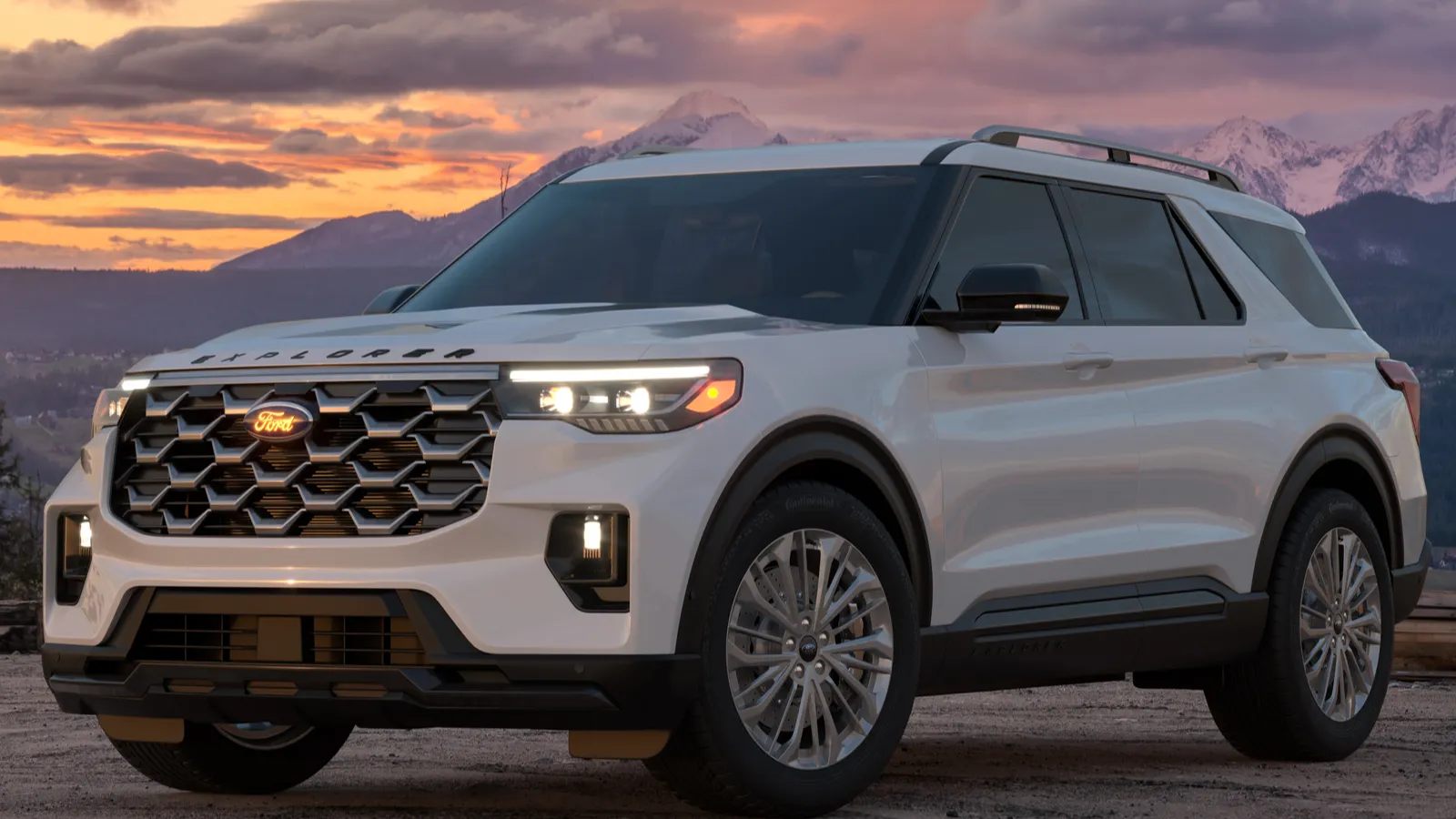 Ford Explorer 2025 arrives with new better interior and refreshed look