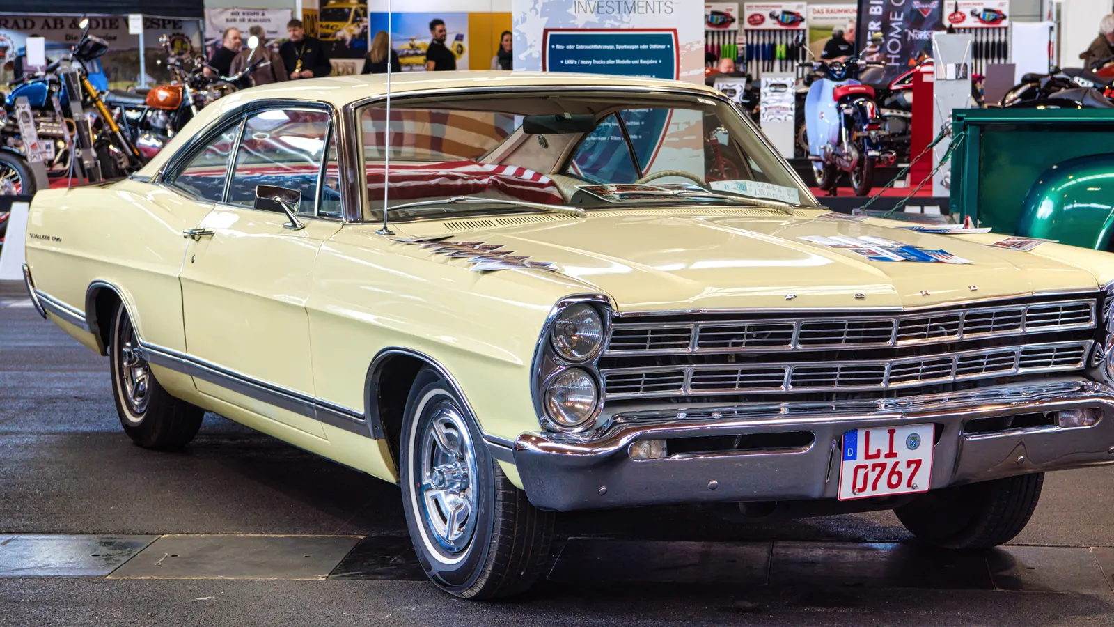 Beige ivory Ford Galaxie 500 at display