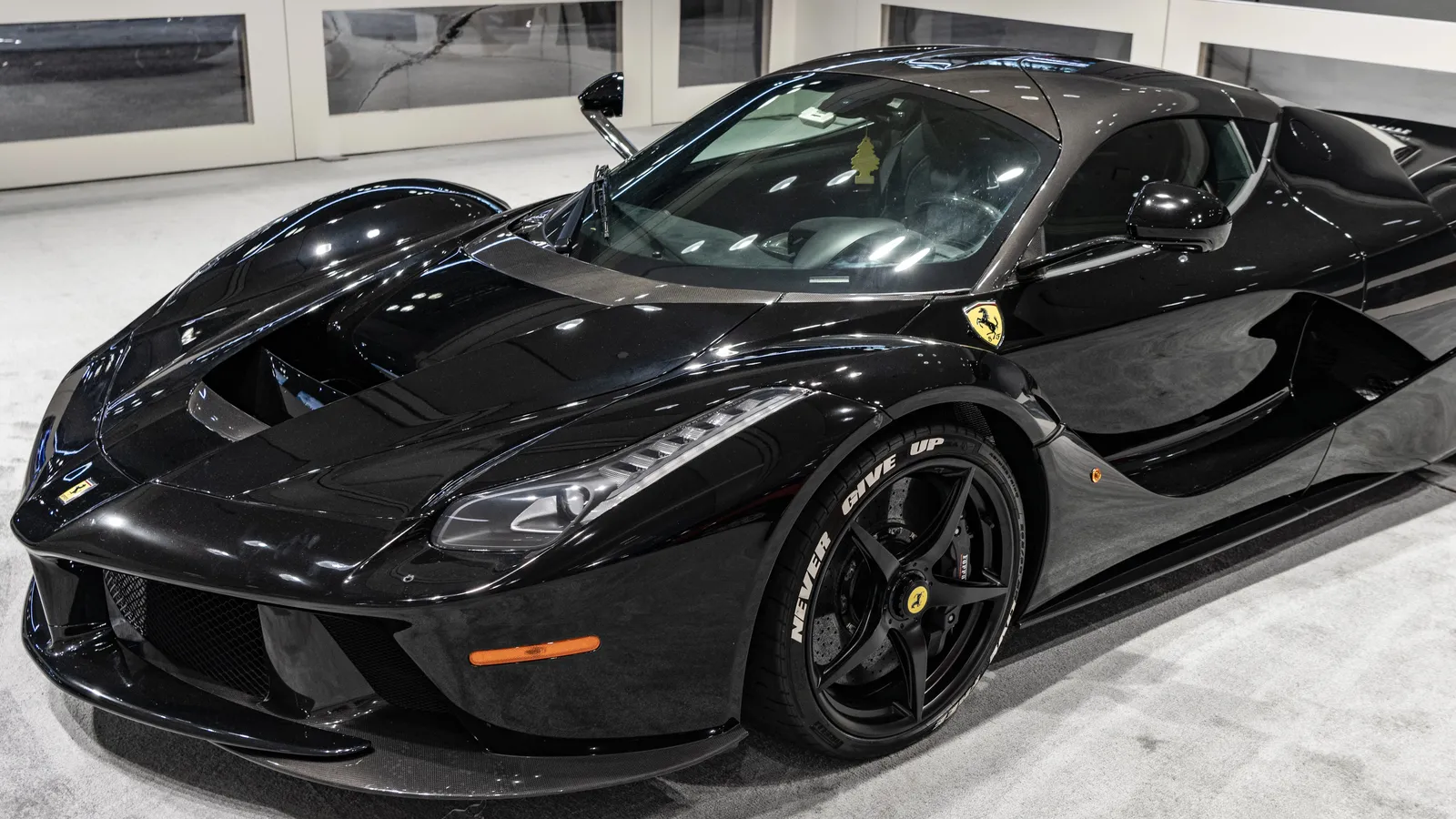 Ferrari Laferrari in black color