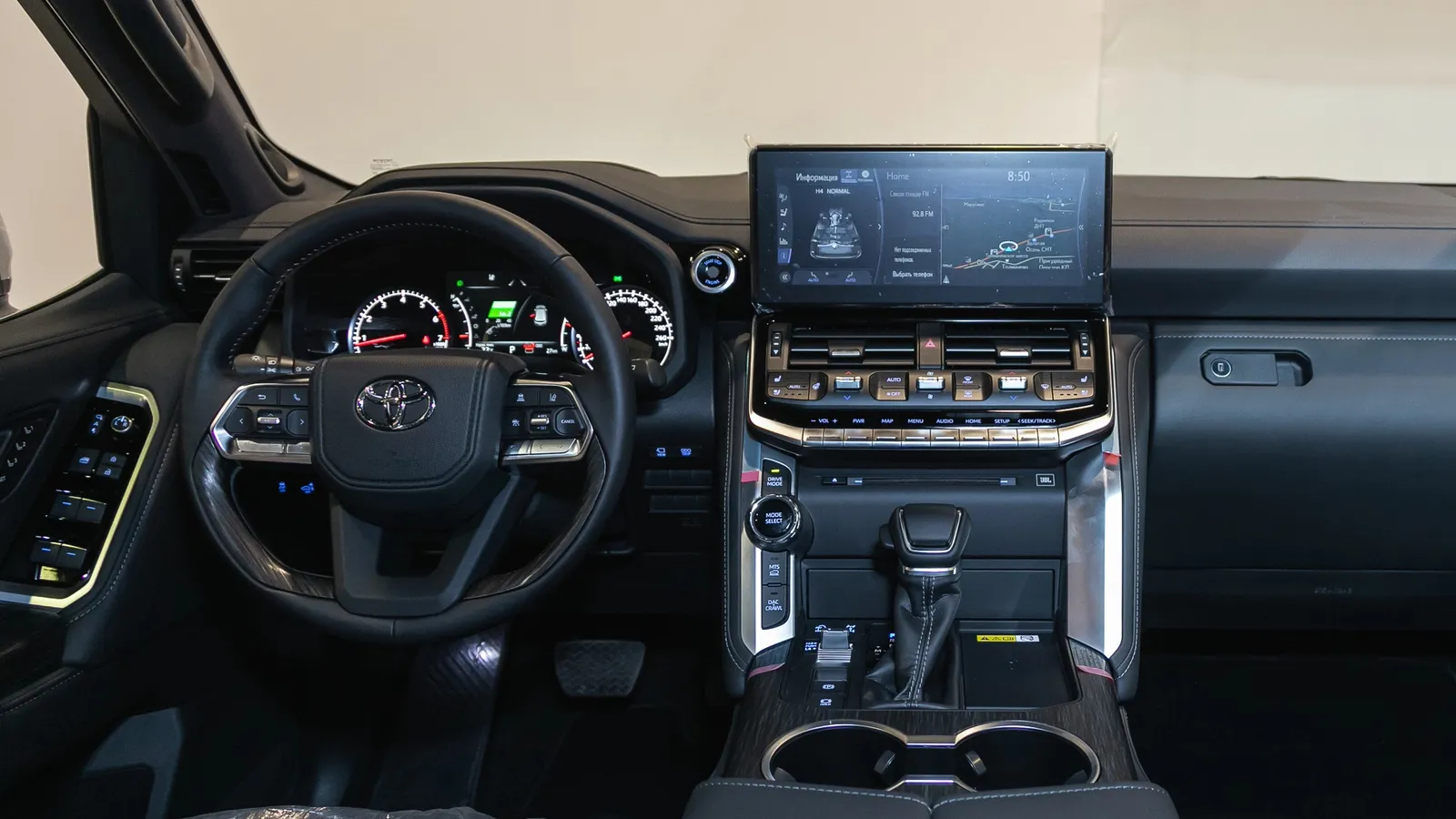 Toyota Land Cruiser cockpit dashboard