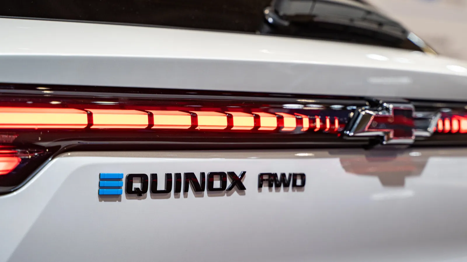2025 Chevrolet Equinox EV RS AWD logo