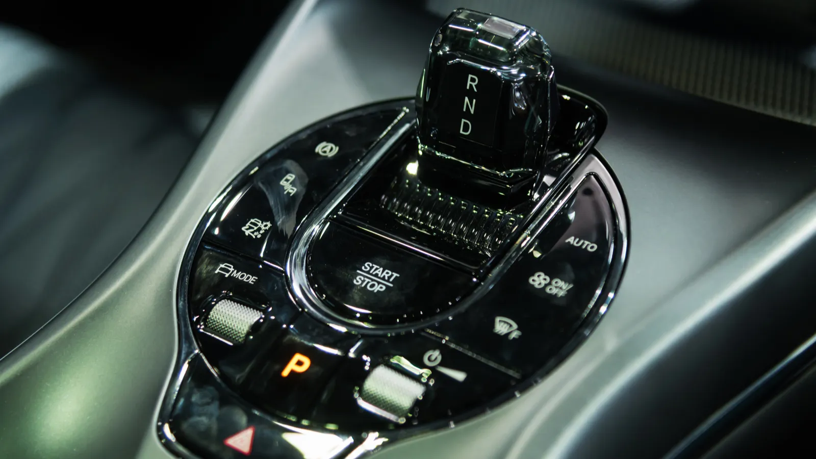 BYD Seal gear shifter interior   