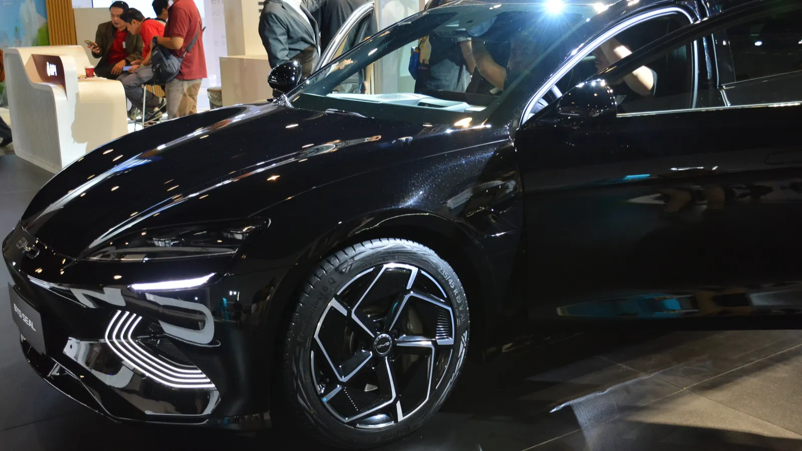 Black BYD Seal at display   