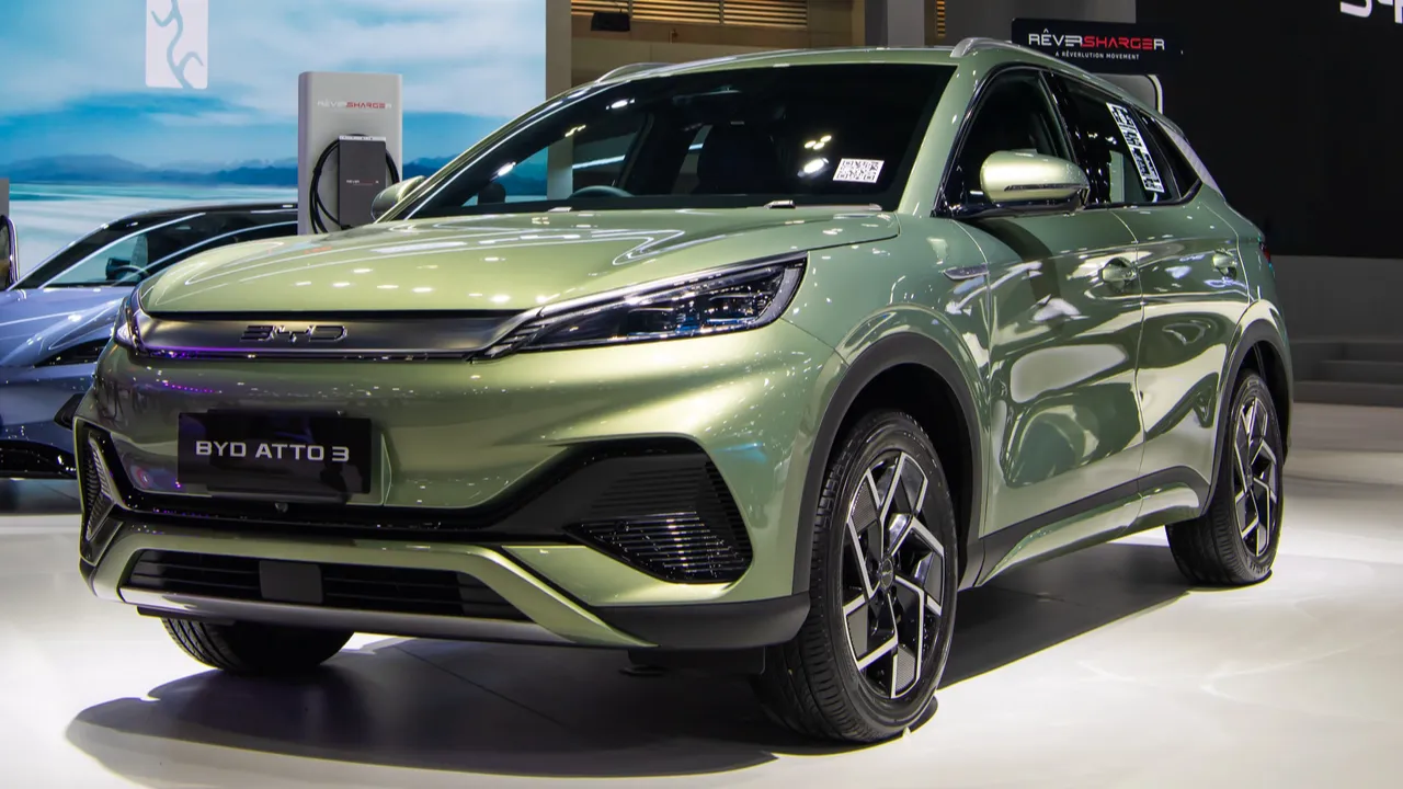 Byd atto 3 ev car on display at the 40th