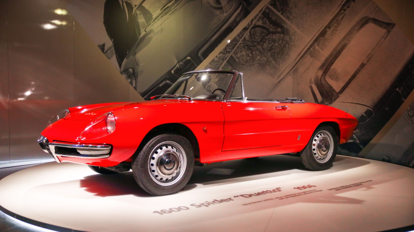 Alfa Romeo Spider 1600 Duetto